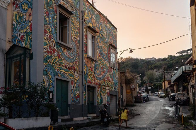 Off the Beaten Track in Naples: Private City Tour - Who This Tour Suits Best (And Who Might Be Happier Elsewhere)