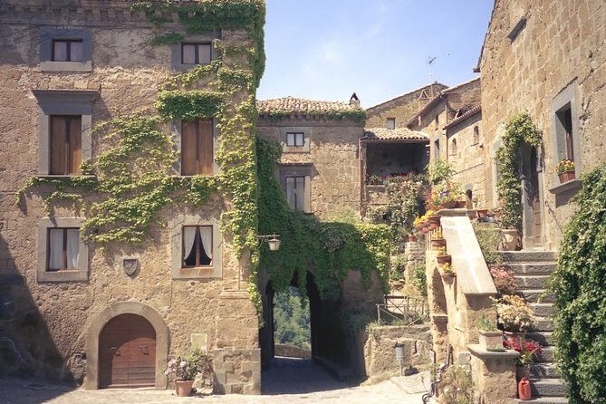 Orvieto and Civita di Bagnoregio Full Day Trip from Rome - Civita di Bagnoregio: the dying town, perched above the valley