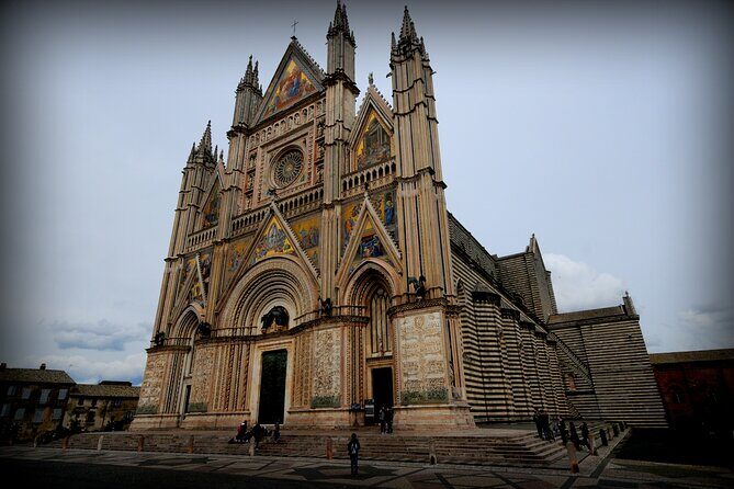 Orvieto and Civita di Bagnoregio including Underground Tour and Lunch - Duomo di Orvieto: more than a pretty cathedral