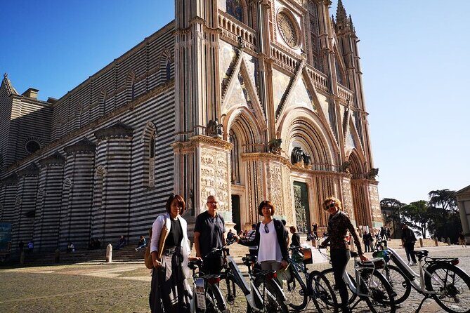 Orvieto by Evening: Small Group e-Bike tour with Dinner - The guide makes it work: Paolo’s history in plain language