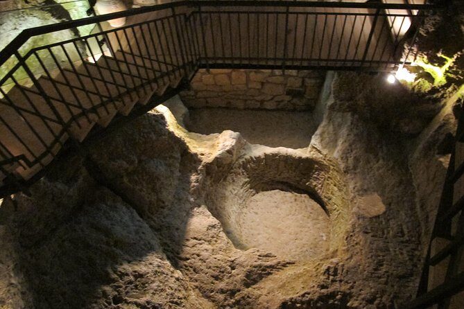 Orvieto Cathedral and Underground Caves Tour - Duomo di Orvieto: San Brizio chapel and Signorelli’s frescoes