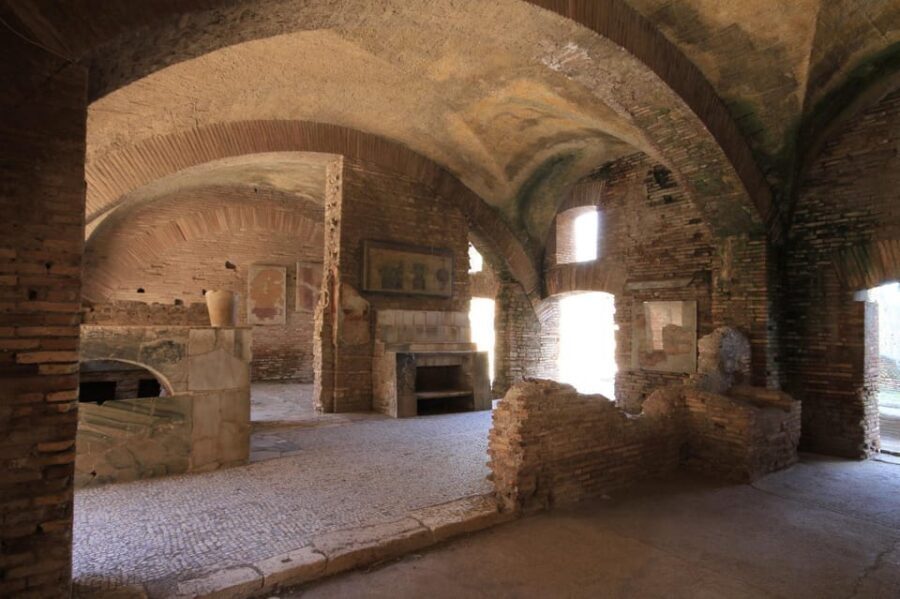 Ostia Antica: Hidden City Guided ENGLISH Tour with Transfer - Timing the tour so you still enjoy food, shade, and the seaside