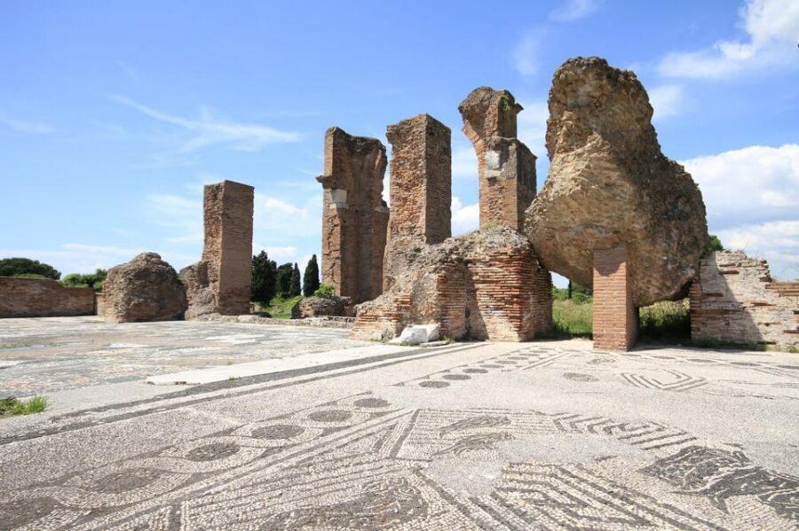Ostia Antica: Hidden City Guided ENGLISH Tour with Transfer - Who this tour fits best (and where it won’t)