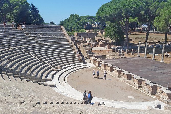Ostia Antica Private Guided Tour with Optional Transfer from Rome - Starting at the ticket office: Porta Romana and the Decumanus Maximus