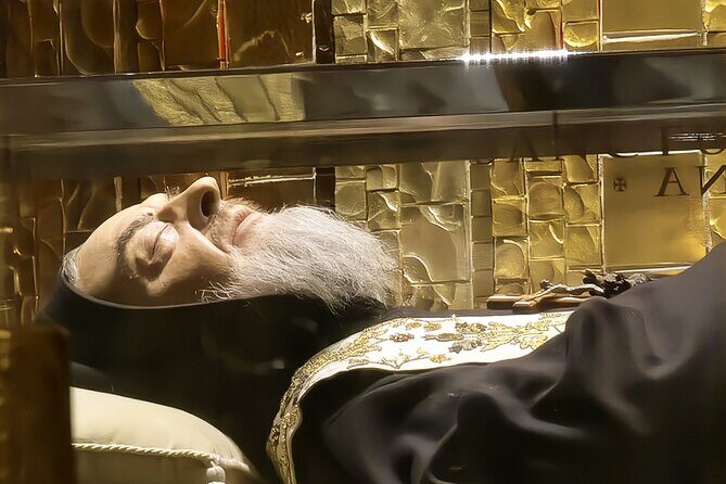 Padre Pio and St. Michael the Archangel Private Tour from Rome - Your escort and driver make the difference more than you’d think