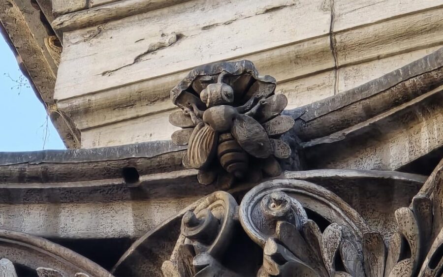 Pantheon Audio Guided Tour: Endless Imperial Rome Experience - Columns and Light: Granite at 12 Meters and the Crystal Effect