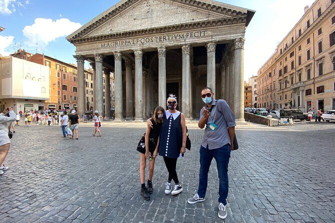 Pantheon Guided Tour: Rome's Ancient Temple with Express Option - Meeting at Fontana del Pantheon and getting oriented fast