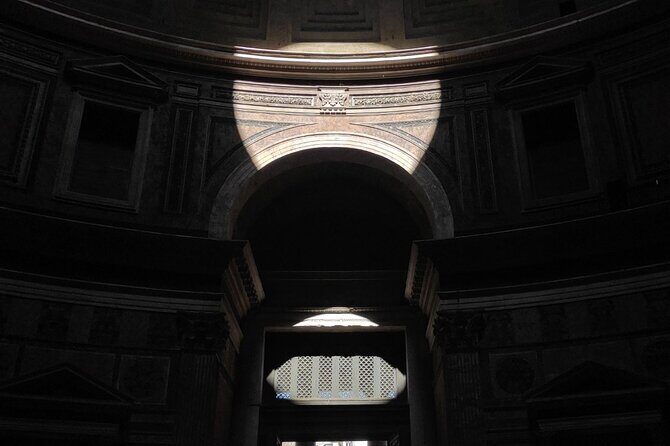 Pantheon: Semi-private Guided Tour with Entry Ticket - The Oculus and the Sunlight Story (Why It Feels Different Than a Photo Tour)