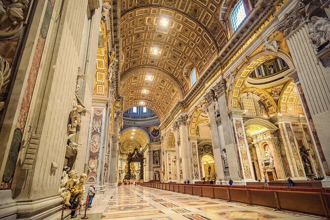 Papal Audience and Guided Tour for St. Peter's Basilica - Security Lines and the Dress Code That Affect Your Timing