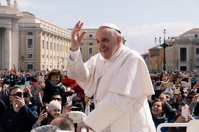 Papal Audience and Vatican Museums Tour - Papal Audience at St. Peter’s Square: Why the Morning Start Matters
