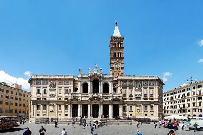 Papal Basilicas: St. John Lateran, Saint Mary Major, St. Paul outside the walls - St. John Lateran: the oldest church in Europe and a Rome power seat