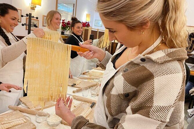 Pasta Cooking Class with Pesto Sauce Making in Rome City Center - Dietary fit: who should book, and who should skip