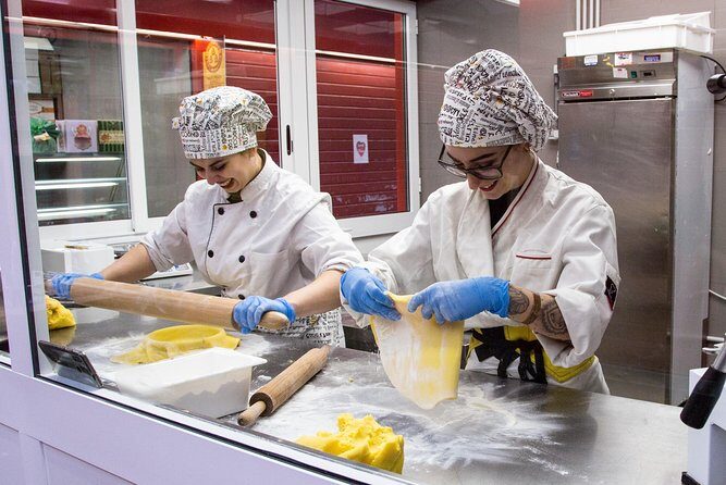 Pasta, Pizza & Gelato Food Tour in the Heart of Ancient Rome - The learning part: Monti tips that help after the tour