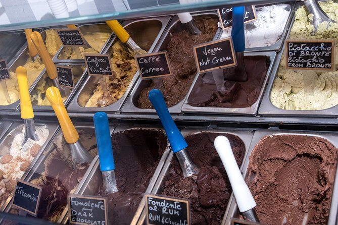 Pasta, Pizza & Gelato Food Tour in the Heart of Ancient Rome - Stop one: a neighborhood shop-style start to your tastings