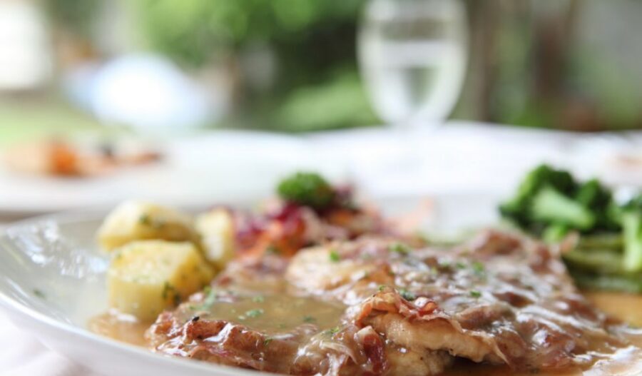 Personal Chef at Home in Rome - The Pasta Course: Classic Roman Comfort (Including Carbonara)