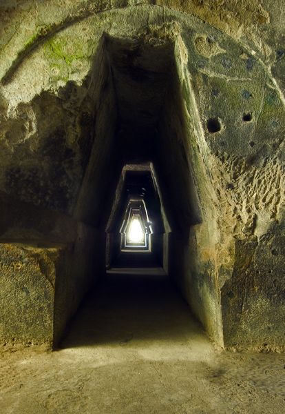 Phlegraean Fields: Cuma Baia and Pozzuoli private excursion - Volcanic lakes of D’Averno, Fusaro, and Miseno: nature with ancient mythology on top