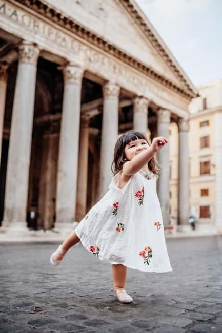 Photo Shoot in Rome with Vespa And Vintage Fiat 500 Options - Ice cream sweet ending: 150 flavors, and you get to celebrate