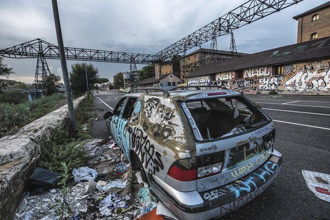 Photo Tour in the Ostiense district: forfeiture and redevelopment - The street-art hunt: murals as the neighborhood’s first makeover
