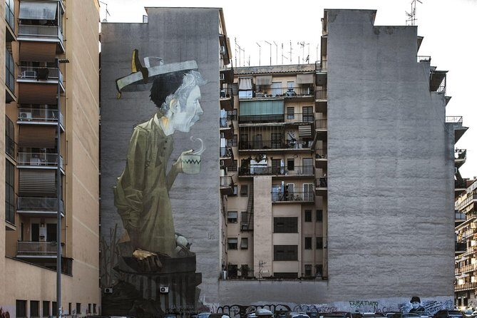 Photo Tour in the popular district of Pigneto - Quick highlights