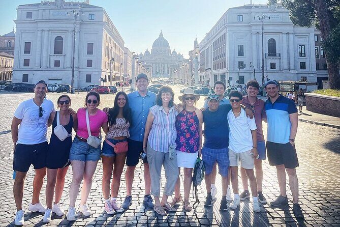 Piazza del Popolo and Historical Sights Walking Tour in Rome - Stop 5: Gelateria della Palma for gelato (and a needed break)
