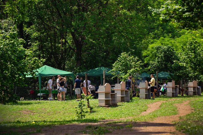 Picnic Area with Barbecue Equipment in Capranica (VT) - Wood-craft exhibition and the human touch from Veronica and Sandro