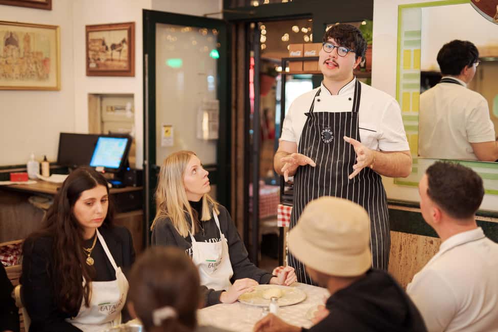 Pizza Cooking Class in Rome - Piazza Navona - Drinks and the osteria finish: more than a tasting
