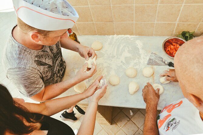 Pizza Making Experience - Should you book this Naples pizza experience?