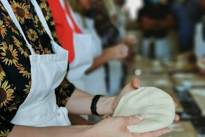 Pizza Masterclass and Wine Tour in the Minardi Vineyard - Minardi Winery and the Vineyard Tour: Heritage Over Hype