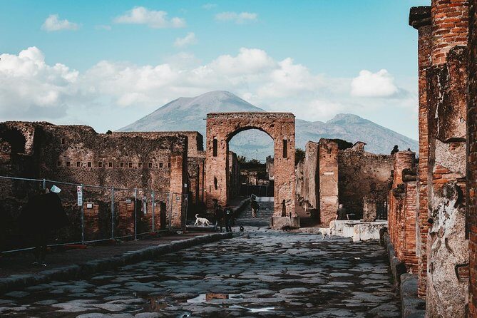 Pompei Skip The Line 2-Hours Guided Tour in English or Italian - Price and Value: Is $72.01 Worth It?