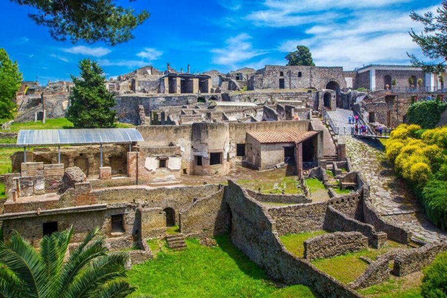 Pompei tickets and Audioguide in the office - Roman homes you can walk into: seeing daily life, not just monuments