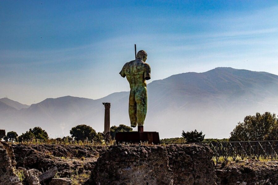 Pompeii: 2 Hours Skip the Line Visit with a Licensed Guide - Stabian Baths: relaxation and social life