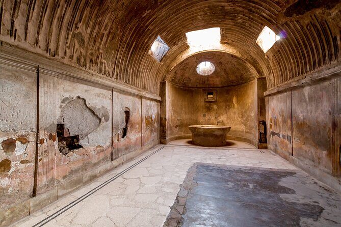Pompeii 3 Hours Walking Tour Led by an Archaeologist - The granaries near the Forum: food, fountains, and casts that stop you cold
