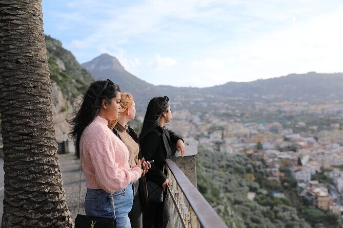 Pompeii, Amalfi Coast Day Trip from Rome by Luxury Car and Van - FAQ