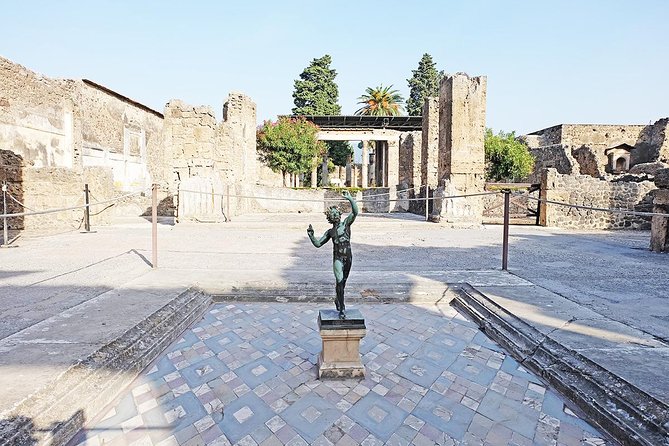 Pompeii & Amalfi Coast Tour from Naples or Sorrento - Naples or Sorrento pickup: the part you feel immediately