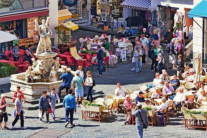 Pompeii and Amalfi Coast Day Trip from Rome - Comfort, accessibility, and families: a day that can work for more people