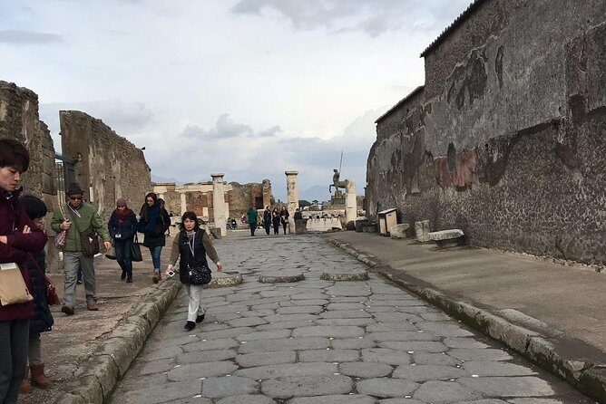 Pompeii and Amalfi Coast From Naples - Naples to Pompeii and the Amalfi Coast: the real vibe of this day