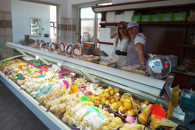 Pompeii and Herculaneum Skip-The-Line with Lunch&WineTasting from Rome - Vesuvius National Park: Lunch and Wine Tasting on the Slopes