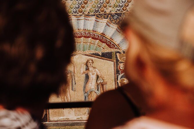 Pompeii and Herculaneum small group tour - skip the line - Pompeii rhythm: from the Basilica portico to the main square