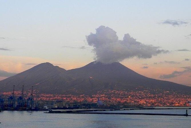 Pompeii and Mount Vesuvius Day Trip from Naples with Lunch - Vesuvius National Park: tickets, weather, and view-time reality
