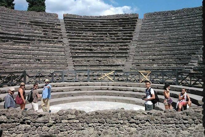 Pompeii and Naples From Rome: Private Full-Day Tour with Lunch - Naples Centro Storico: the highlights route that still feels like a real city