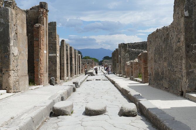 Pompeii and Naples Half-Day Guided Tour from Naples+Skip-the-Line - Posillipo Hill: The Gulf View You’ll Remember