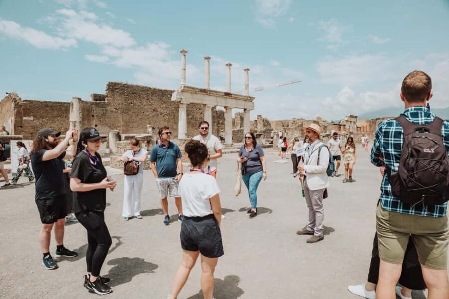 Pompeii and Oplontis: Small Group Tour with an Archaeologist - Temple of Apollo, Basilica, Menander, and the theaters-and-baths route