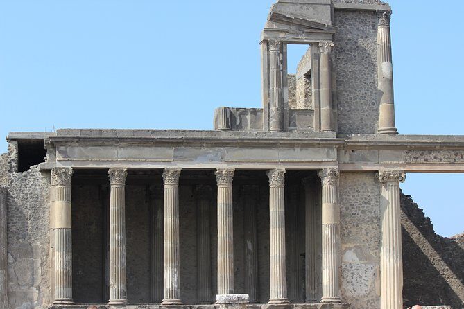 Pompeii and Vesuvius from Naples. Private activity - Practical tips that make the day smoother