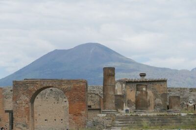 Pompeii and Vesuvius - VIP Tour/Small Group with Lunch - Naples pickup, mobile tickets, and the calm start
