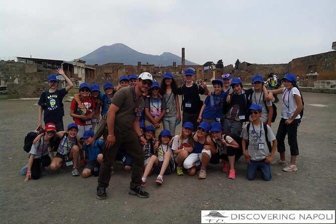 Pompeii Archaeological Park Private Tour - What you actually see: domus, representative buildings, and shops