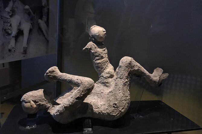 Pompeii Exclusive 2h Private Tour with your Archaeologist - Price and value: when $299.82 per group makes sense