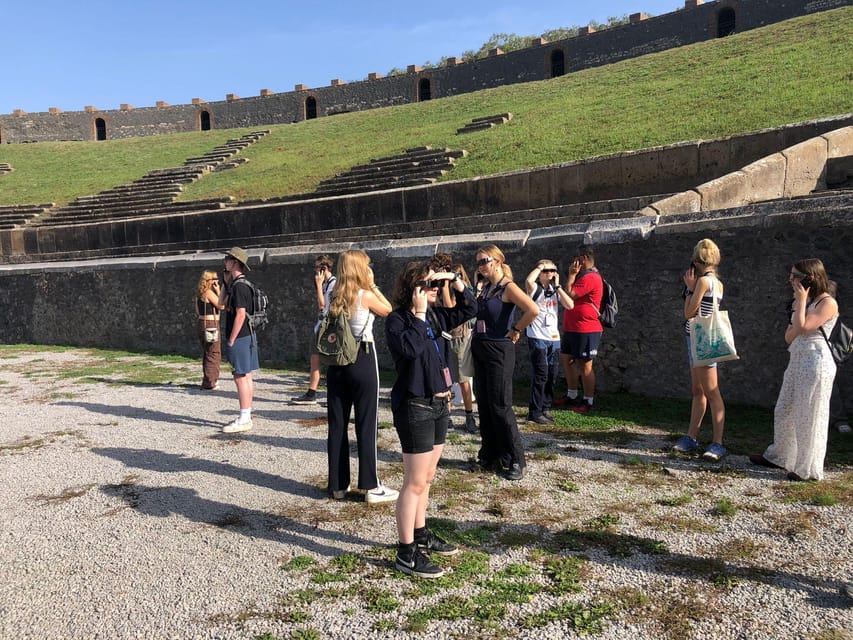 Pompeii: Family-Friendly Augmented Reality Tour with Ticket - Meeting at Vittoria Coffee Shop: don’t waste time hunting