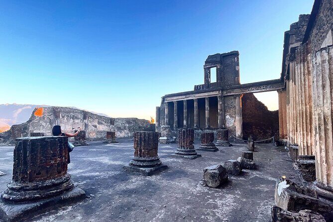 Pompeii from Afternoon to Sunset - What to Bring and What to Expect on the Ground