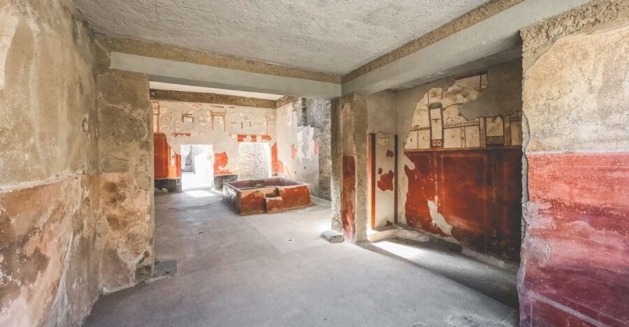 Pompeii: Guided Day Trip to Ruins and 2 Wineries Visits - Pompeii ruins: what you’ll actually see with a 2-hour guide