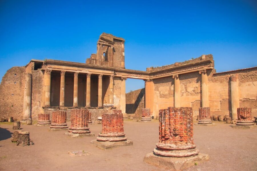 Pompeii Guided Experience - Tour Service Only - Small Group Size (Up to 16) for Real Questions